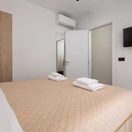 Palmeral Luxury * Kremastí