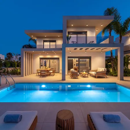 Villa Palmeral Luxury Kremastí